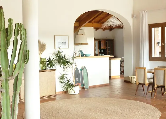 Villa Hau'oli, 4 Chambres, Spacieuse, Piscine Privée, Grand Jardin Fleuri Vue Golf Et 8min à Pied De La *